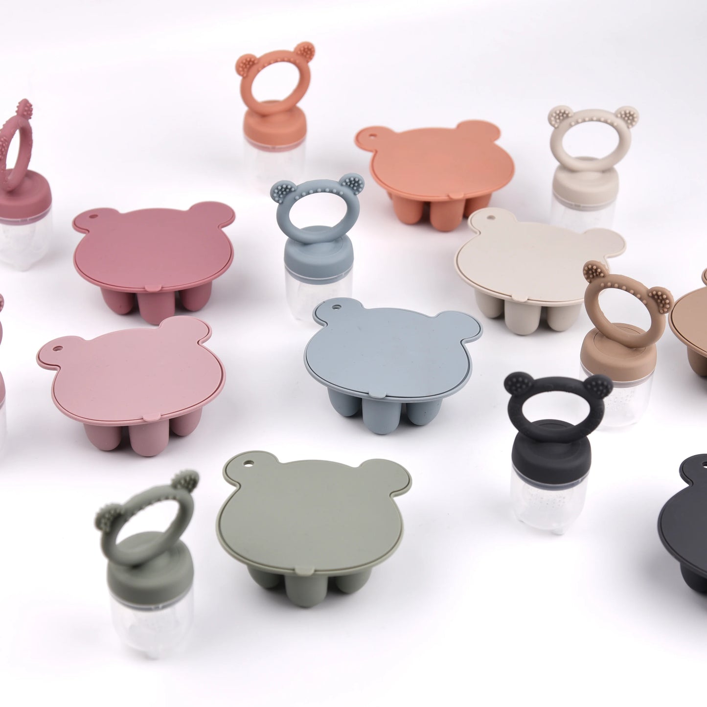 Bear Fruit Feeder & Silicone Freezer Tray Set