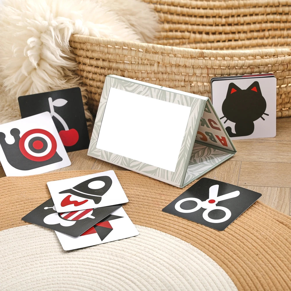 Newborn Tummy Time Mirror – Montessori Activity Toy